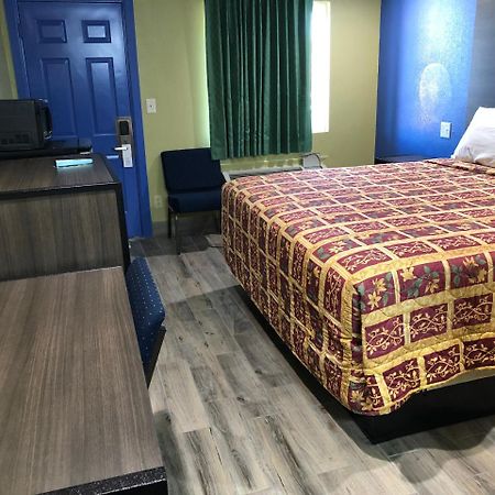 Gateway Inn Tulsa Zewnętrze zdjęcie