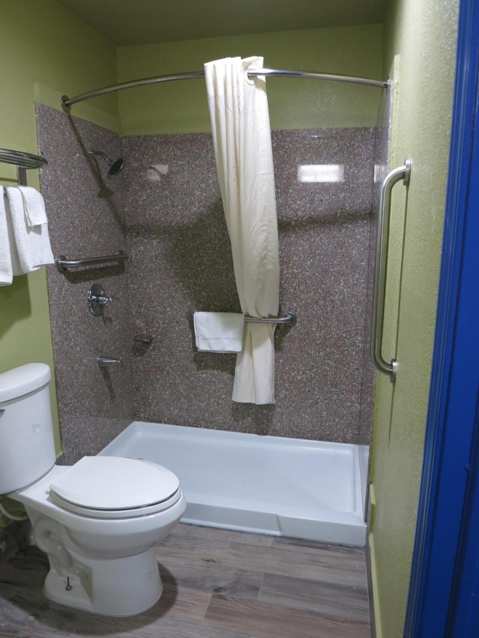 Gateway Inn Tulsa Zewnętrze zdjęcie
